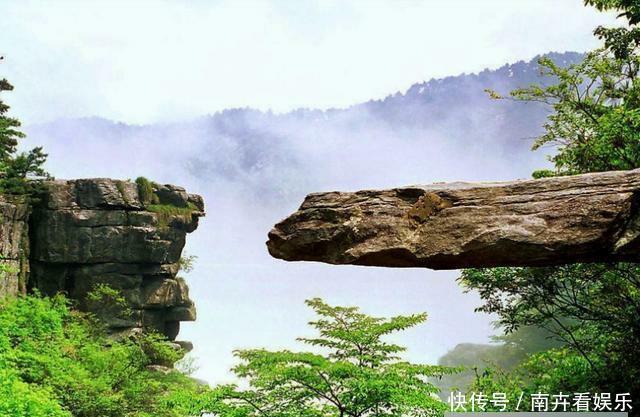 三山五岳中的三山是指哪三座山