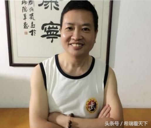 宋祖德再度炮轰戏子过度炒作，科学家早晚会消失完范丞丞无奈中招