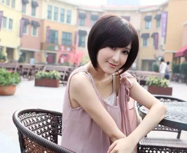 图解什么脸型适合波波头，显得甜美可爱还可以修饰方型脸!