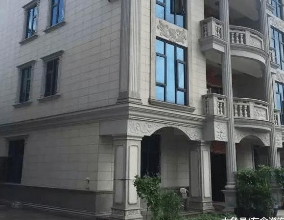 福建老乡自建五层别墅, 都说福建人有钱都是自己闯出来的