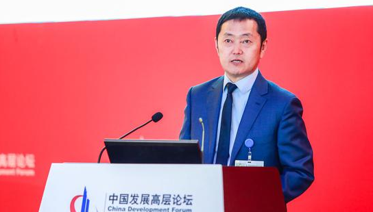 链家老总左晖_链家左晖老婆朱颜照片