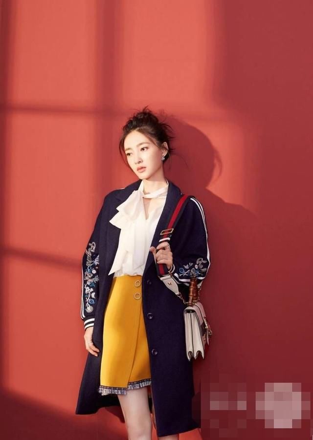 王丽坤厉害了,渔网还能当鞋穿,网友:考虑过林更新的感受吗?