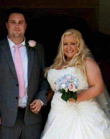 女子体重240斤，被人嘲笑称一辈子嫁不出去，减肥130斤后成大美女