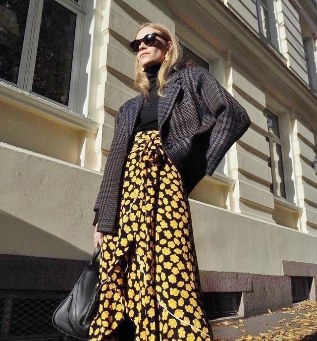  『女人』女人不管多大岁数，都别这样穿西装，尤其是第二种，特别显廉价