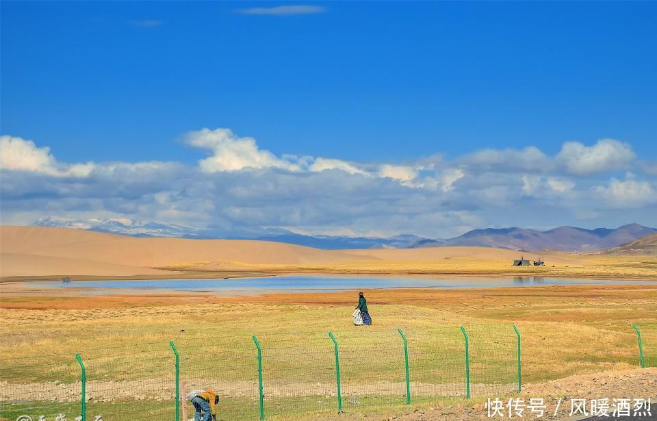 雅鲁藏布江源头的这片五彩沙漠,凄美、奇幻!