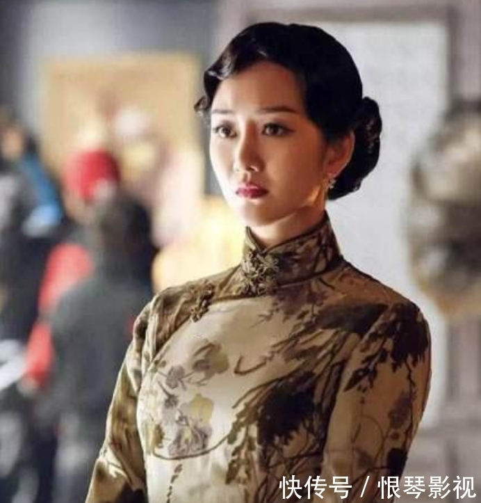  『妩媚』东方女子身材和气质的旗袍装，王鸥妩媚，宋茜明艳