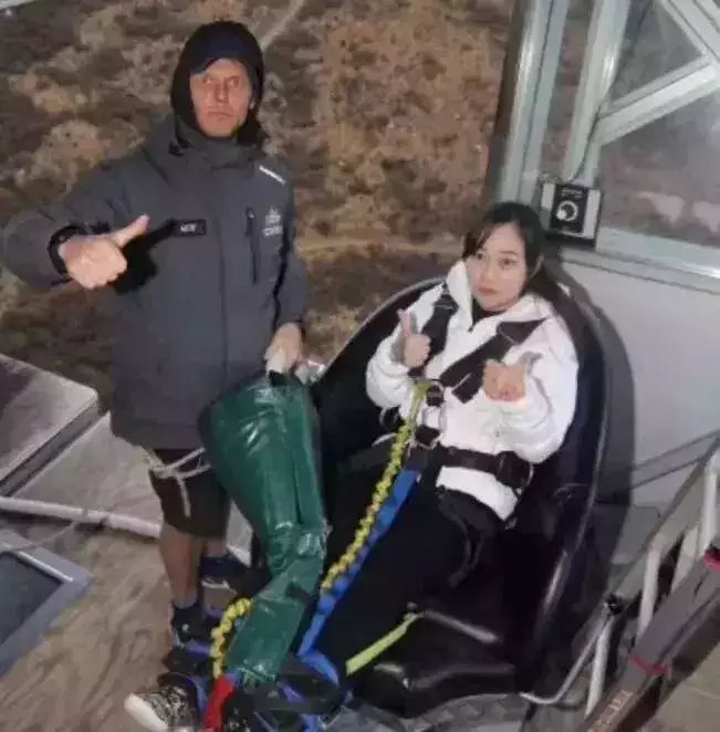 美女蹦极没绑绳身亡?纯属谣言！本尊已现身回应！