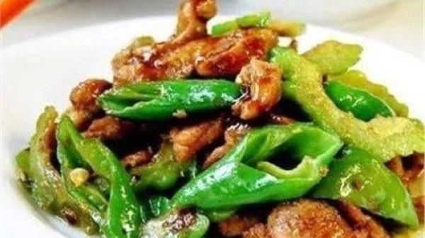  「虾球」美食精选：鱼香虾球茄子煲，滑炒鸭肉，红豆糙米饭，凉拌香辣茄条