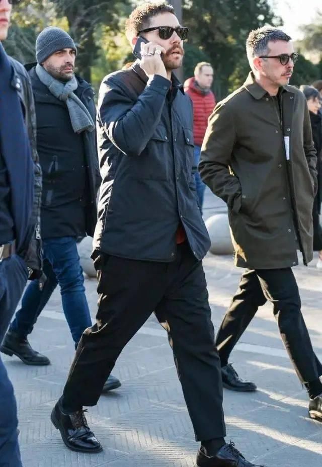 『打造出来』穿真皮皮鞋都说土气,如何穿才时尚潮流?