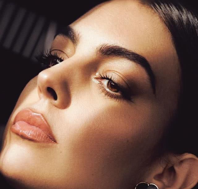  「名气」乔治娜：名气不会让我困扰，希望大家认可我所在领域的工作