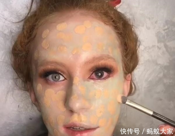  『美到』半张脸都是胎记，化妆后却美到惊艳！网友：化妆师太厉害了