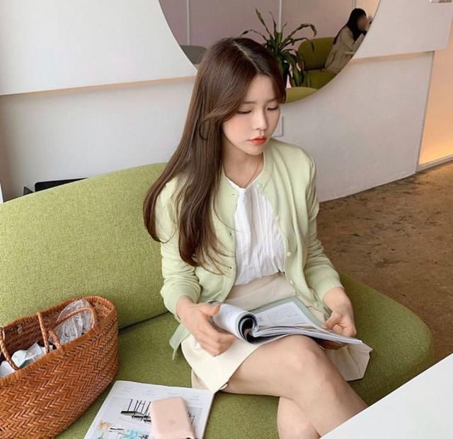  #针织衫#别再穿打底衫了！这样的穿搭真的太美了