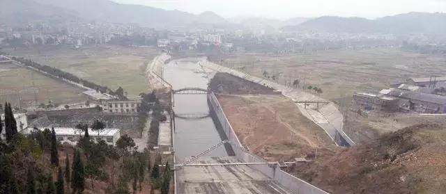 湖南邵阳隆回县最大的镇,曾是老县城所在地,被称为挖金第一镇