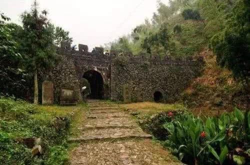 浙江5条古道赏秋景 赏秋地图不容错过