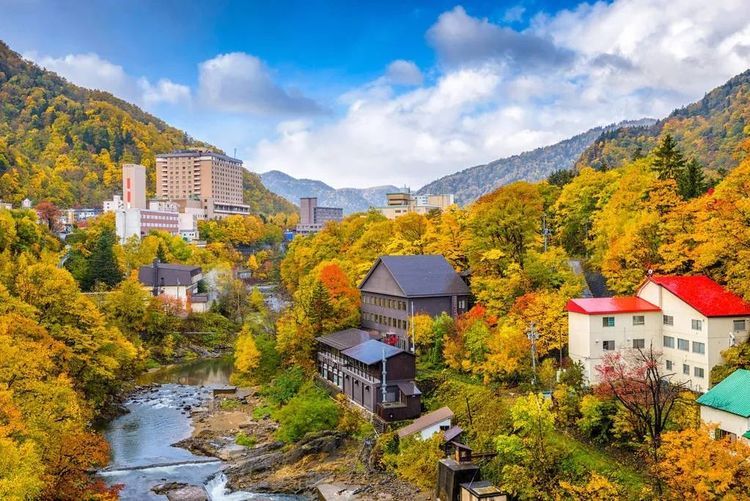 在秋冬交接的季节开启国外之旅：多种款式满足你的旅行目的！