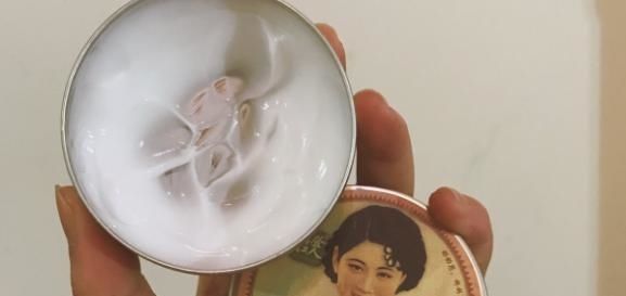  [眼霜]国产品牌里的佼佼者，个个都耳熟能详，最后一个竟有百年历史