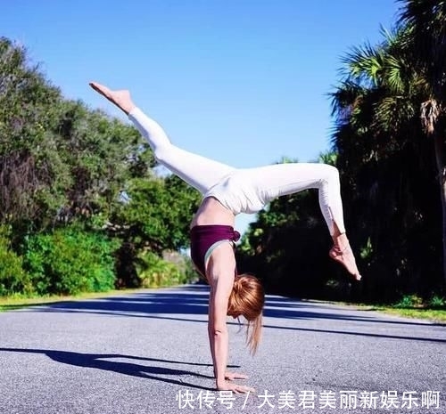 【蚂蚁】艾尔莎?霍斯卡的身材绝了!蚂蚁细腰+逆天长腿,A气十足美翻了