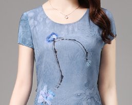 哇塞!妈妈装又出新花样了，婆婆激动地连买6件，美的不像中年人