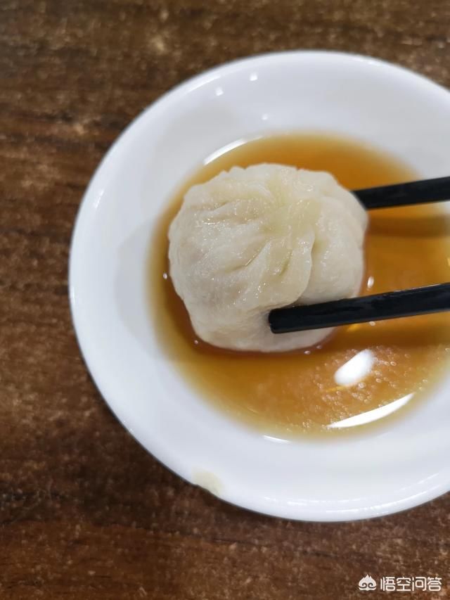 出门旅游拍照用手机还是相机？为什么？