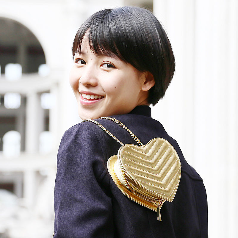 创意手提单肩包，造型非常的酷炫