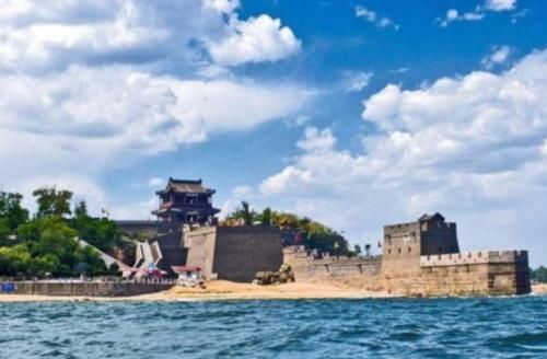 为什么长城的尽头在大海?连老外也赞不绝口,看完佩服古人智慧!