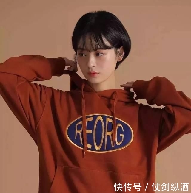 短发@短发别乱剪!一不小心翻车式“毁容”!认准2个剪发黄金法则,轻松美翻今夏!