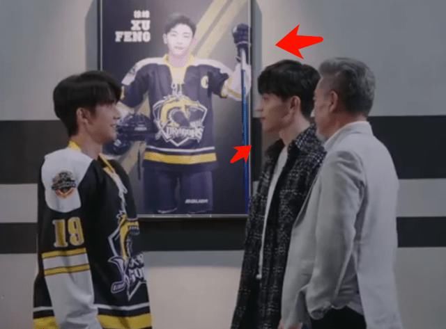  #严谨#邓伦友情客串《冰糖炖雪梨》，却造成明显穿帮，网友：太不严谨！