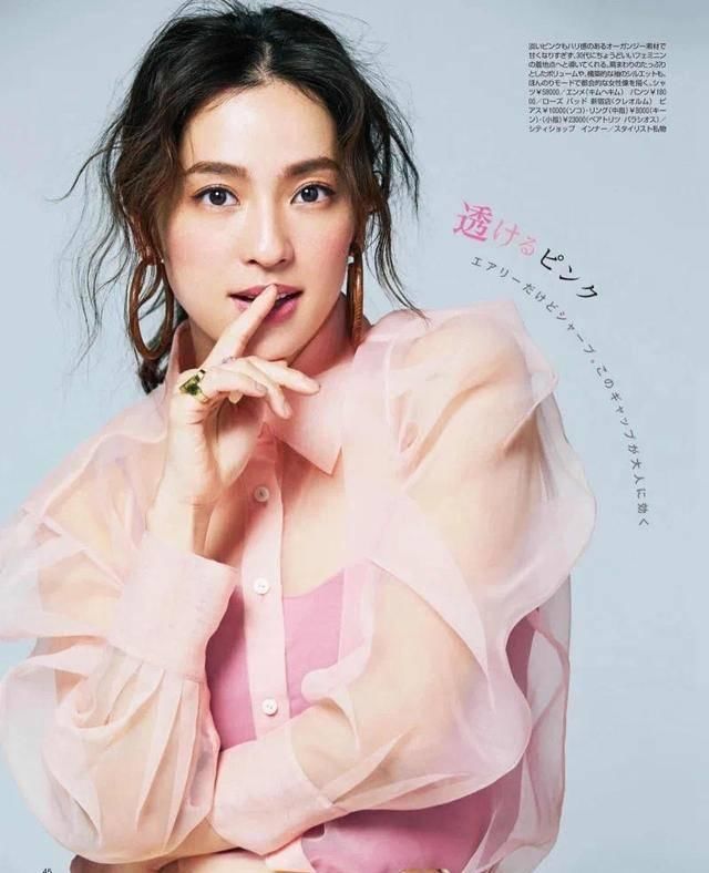  【雪纺面料】今年春天的衬衫，很透，很时髦