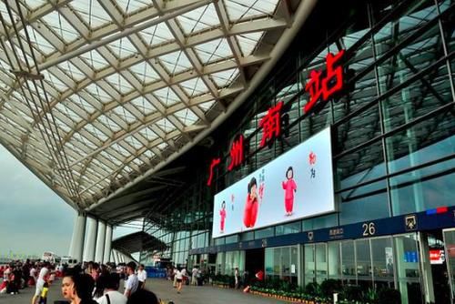  中国|中国东南西北中最重要的五个高铁站，重庆西站垫底，第一不