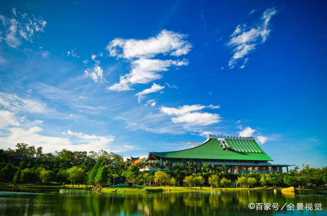  经济■南京经济是厦门2倍，教育医疗都更好，为何房价却远不如厦门？