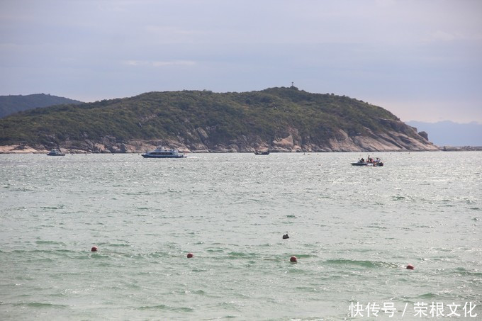 因大海到三亚，爱上大海