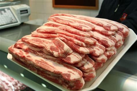 贸易战影响中国猪的伙食习惯:中国为何“死咬”美国大豆不放