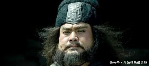 许褚骑:许褚骑无鞍马单挑张飞,如果不是张辽徐晃救援,结局会怎样?