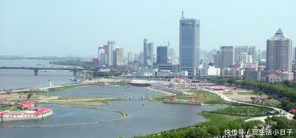 哈尔滨跟济南比哪个更强，凭什么济南成为了效仿的对象