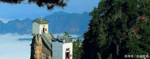 中国最危险寺庙,建在1600多米悬崖之顶,一不小心就会跌入深渊!