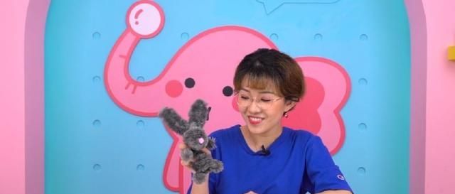 【超可爱玉兔】扭扭棒玩出新花样~可爱玉兔变出来!