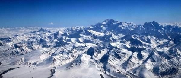  新疆■调西藏水到新疆是沙漠变良田, 中国最少能多养活两亿人口!