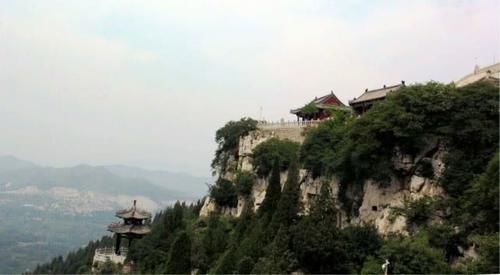 山东不该被忽略的一座山，自古为鲁中名山，是国家重点风景名胜区