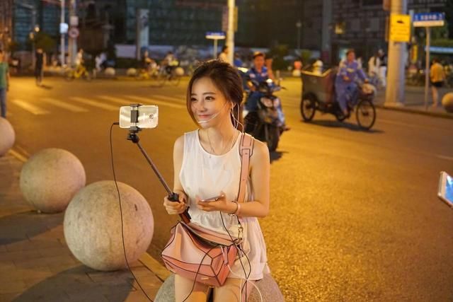 冯提莫默认离婚事件属实，网友：估计要凉凉