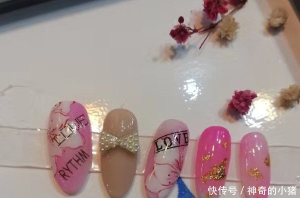  【安利】抓住春天的尾巴，赶紧来安利波春夏美甲！