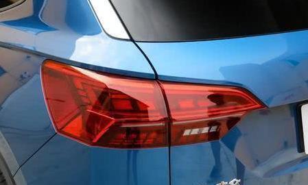 一汽大众第二款SUV探岳，配置空间都很棒，途观L昂科威的强劲对手