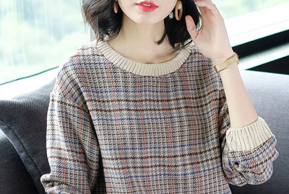 40多岁的女人丢掉妈妈装!现在流行这几款秋裙，美的一愣一愣的