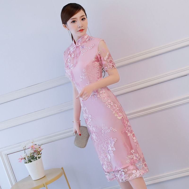 国粹旗袍+丁字裤，搭配得完美无缺，性感迷人女人味十足