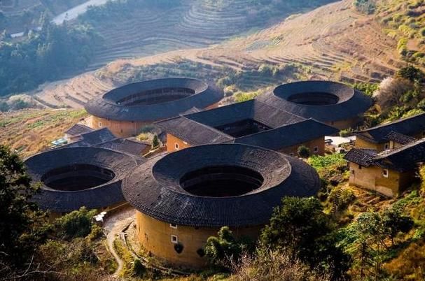 闽粤两省一高铁正在建设：预计三年后通车，沿线经过你家乡吗？