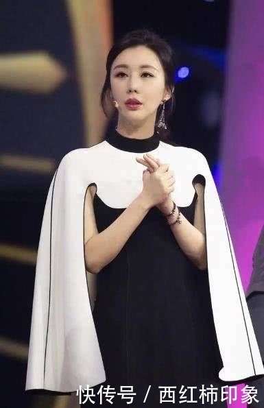 『 更是』相比章泽天38岁田朴珺更是把“女人味”穿在身上,同是嫁“富豪”