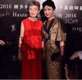 卓伟已经开始曝光成龙所说的百年内幕，曾志伟第一个被曝光