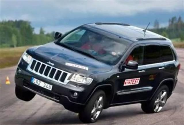  『汽车』富人开轿车，穷人才买SUV？老司机：跑过高速吗？一五一十说清楚