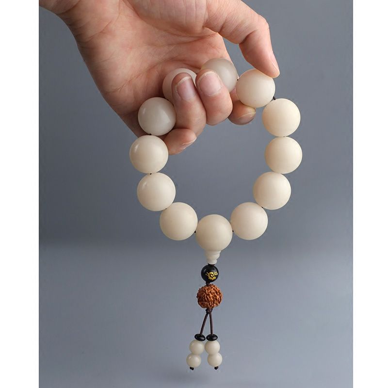 沙金是黄金吗?国外大街小巷成筐放,只可惜无人问津