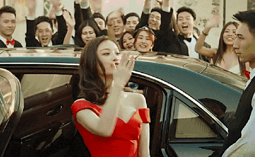  春天■春天了，你穿“这5件外套＋裙子”，巨时髦巨显瘦！
