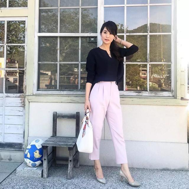 日本美魔女妈妈的穿搭分享，她的气质搭配值得你pick！